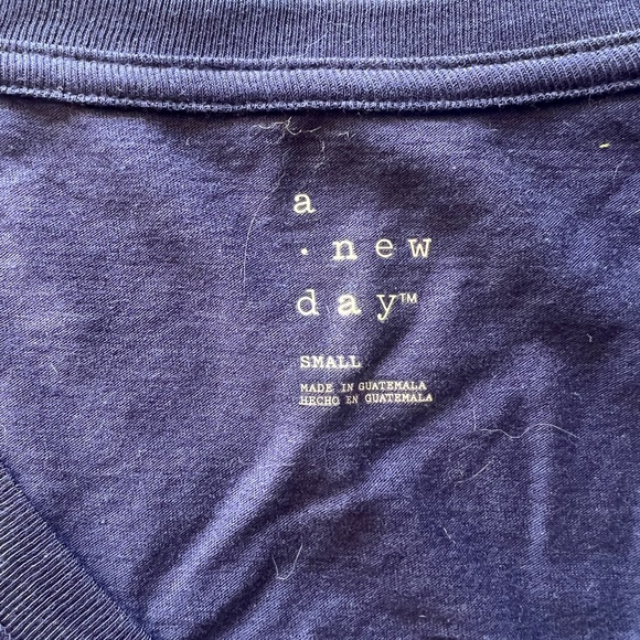 Basic tee - Picture 2 of 2